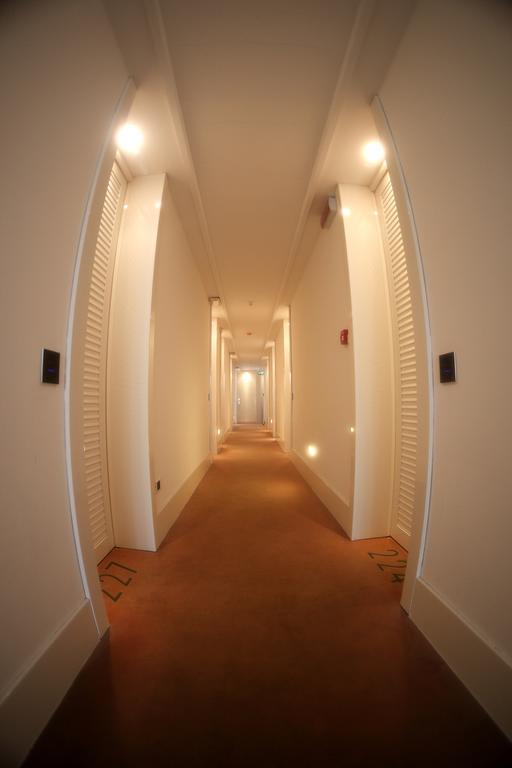 Hotel Luxor Rimini Exteriör bild